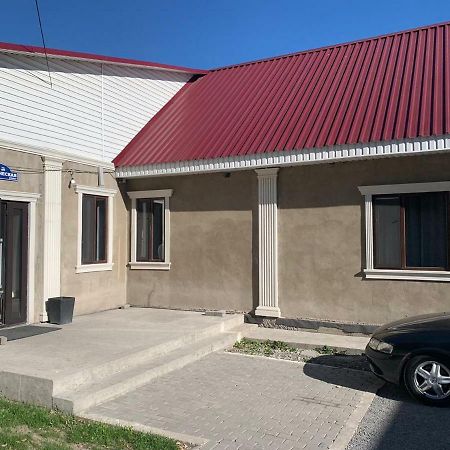 Hostel Ekonom Karagandy Dış mekan fotoğraf
